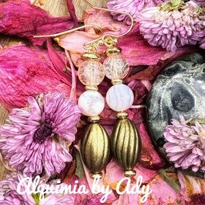 White agate pink quartz vintage gold earrings